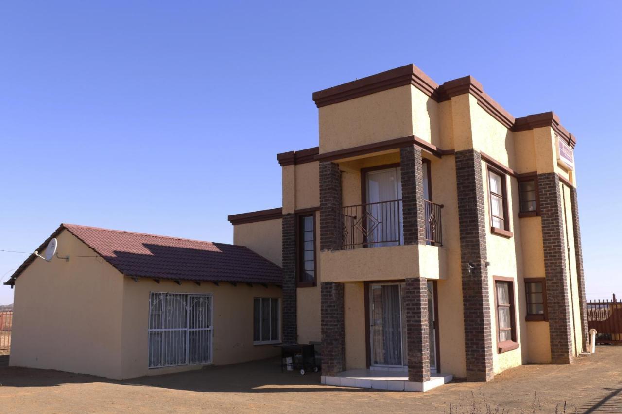 Guest house Baobab Tree *